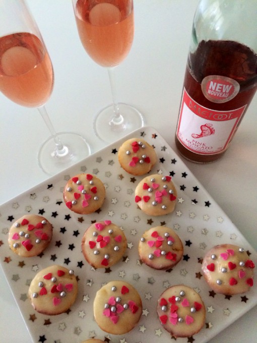Sparkling confetti cupcakes