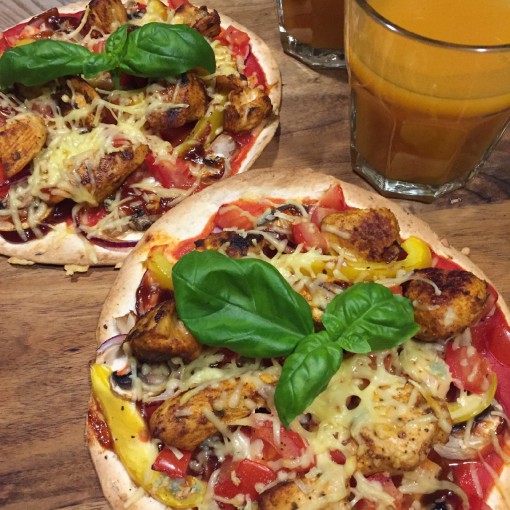 Healthy bbq chicken pizza