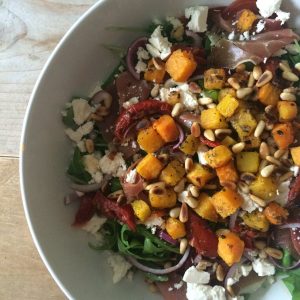 Herfstsalade met pompoen en feta