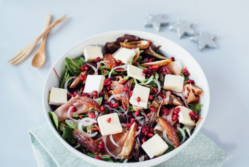 Salade met brie en granaatappel