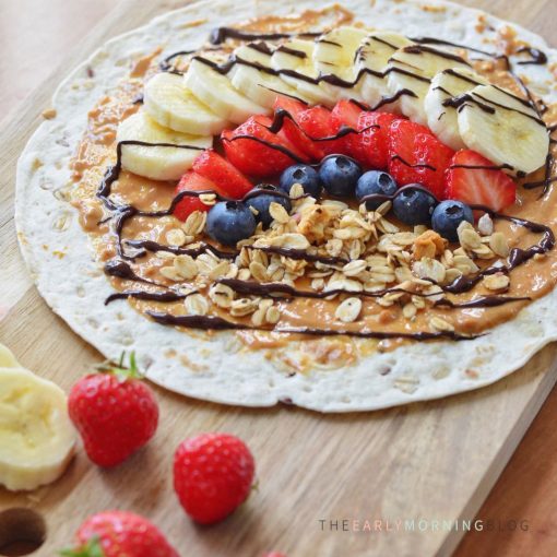 Ontbijtwrap met pindakaas, banaan en chocolade