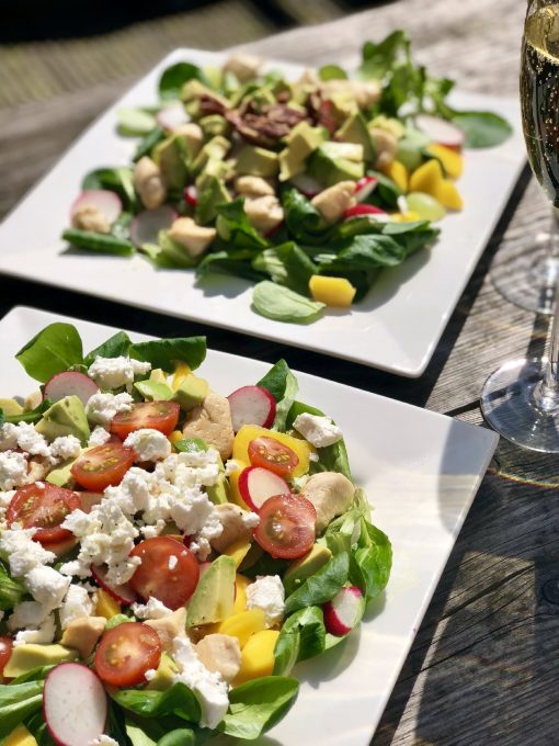 Salade met mango en geitenkaas